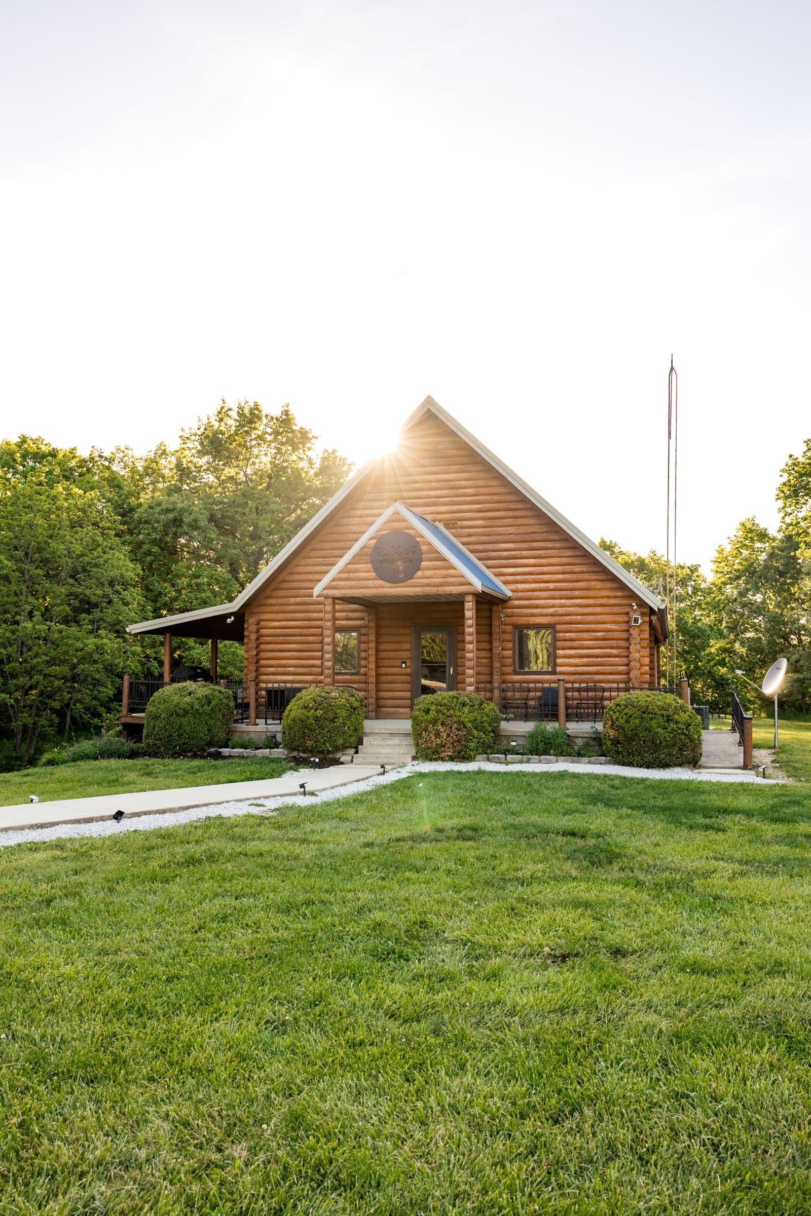 Firefly Lodge in Sullivan, IL